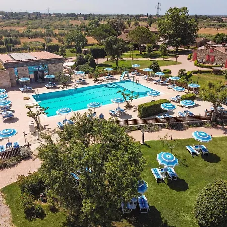 Antico Podere San Francesco Aparthotel