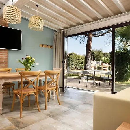 Aparthotel Antico Podere San Francesco 2*