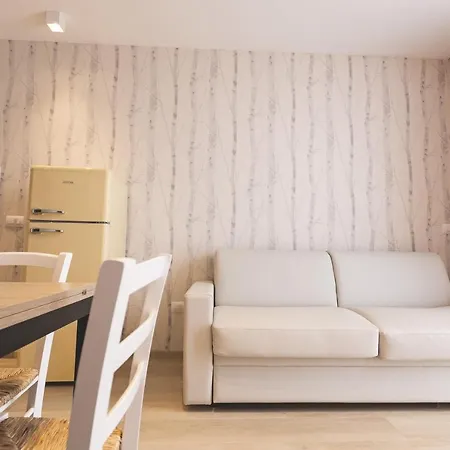 Aparthotel Antico Podere San Francesco 2*